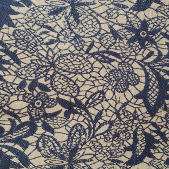 Sleeveless Dress - Picture 3 of 7